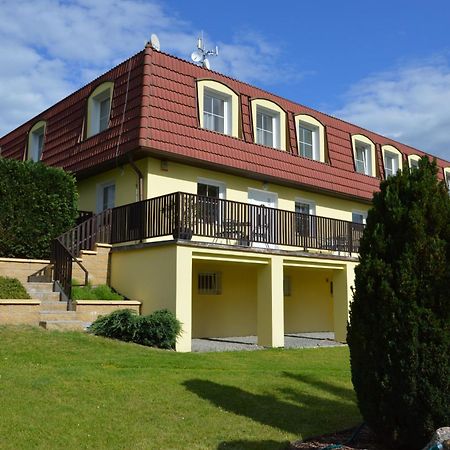 Penzion Kamejk Kamyk nad Vltavou Exterior foto