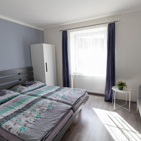 Penzion Kamejk Kamyk nad Vltavou Exterior foto